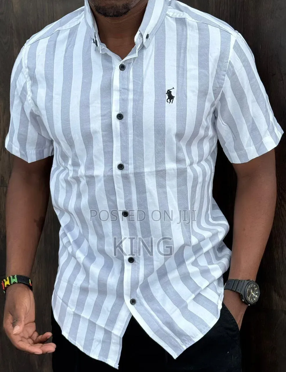Men's Short-Sleeve Vertical-Striped Button-Down Casual Shirts