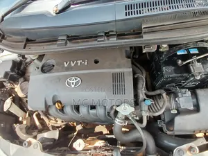 Toyota IST 2010 White
