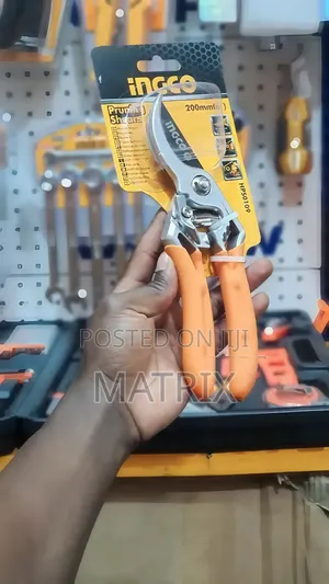 Ingco Pruning Shear 200mm