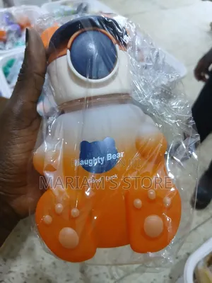 Kids' Water Bottle Featuring a Cute Bear-Shaped Body