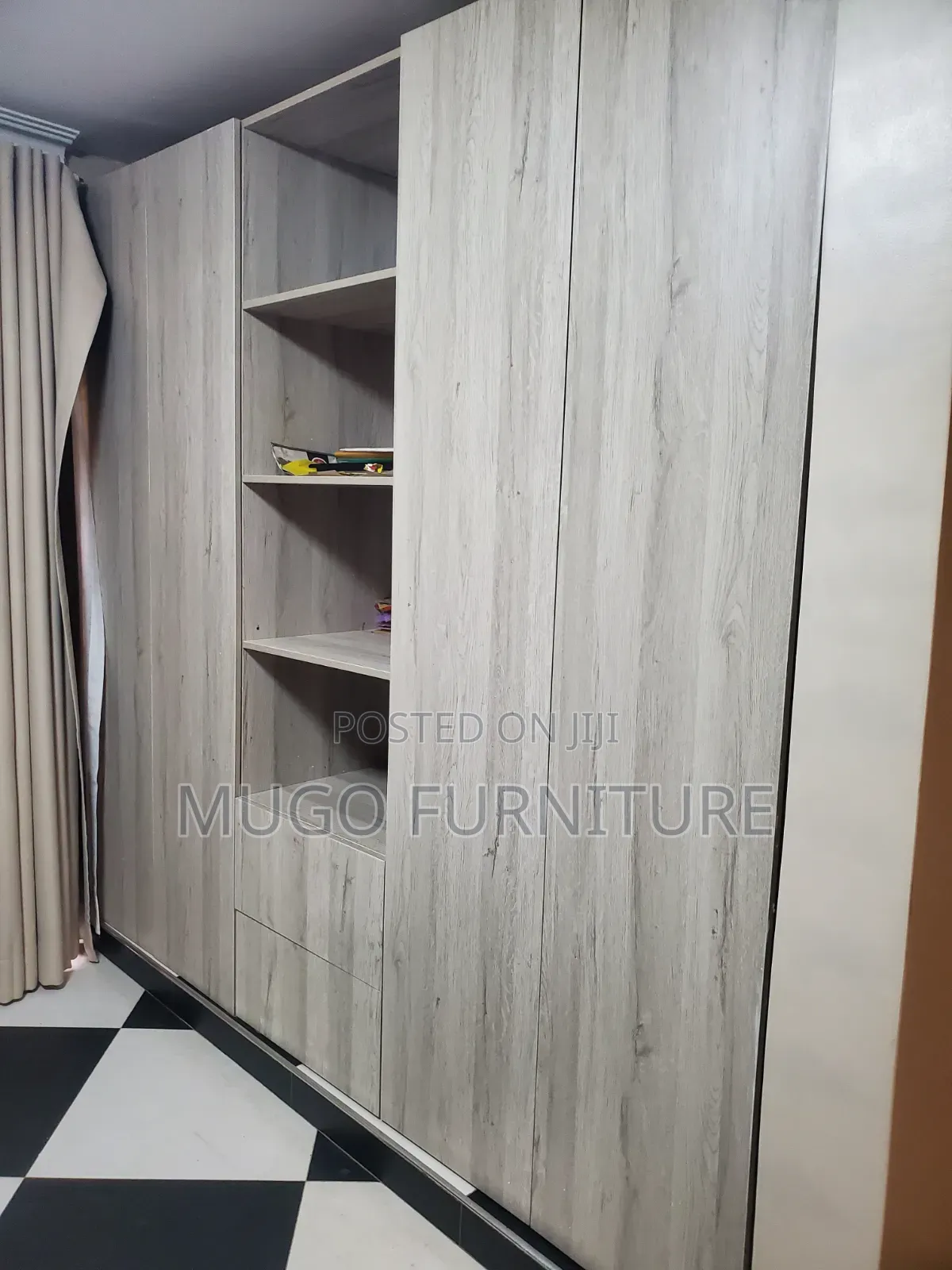 Inbuilt Master's Wardrobes Kisaasi