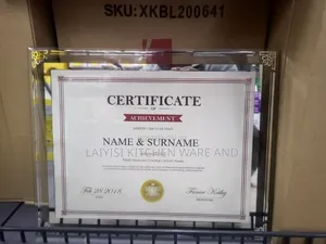 Premium Glass Certificate Award – Elegant Recognition Trophy
