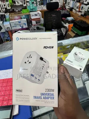 Powerology 2300W Universal Travel Adapter (PWC043)