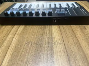 Konix RGB Midi Keyboard Controller Mini 25key USB Keyboard Drum Pad