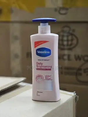 Vaseline Healthy Bright Daily Brightening Even Tone Body Lotion, 400ml