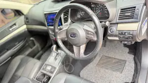Subaru Outback 2.5i 2012 White