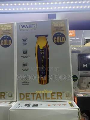 Wahl Professional 5-Star Gold Cordless Detailer Li Trimmer.