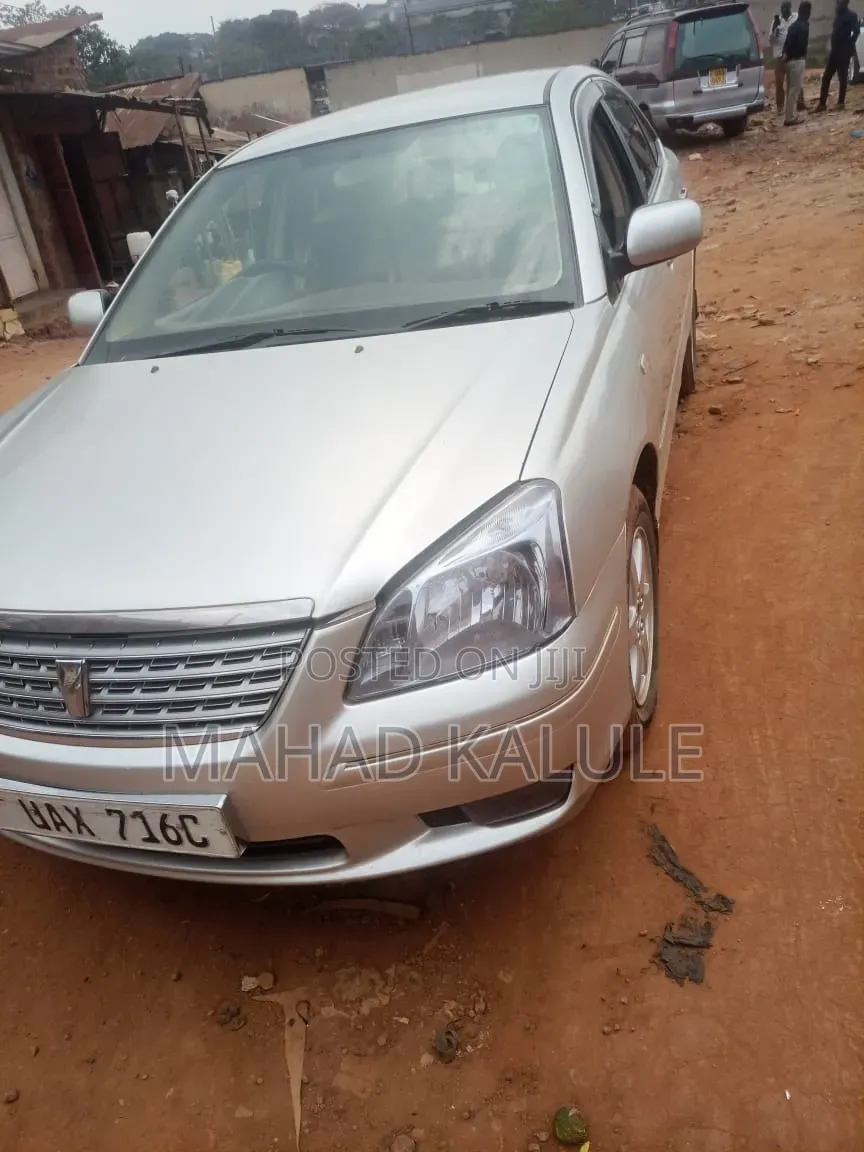 Toyota Premio 2004 Silver