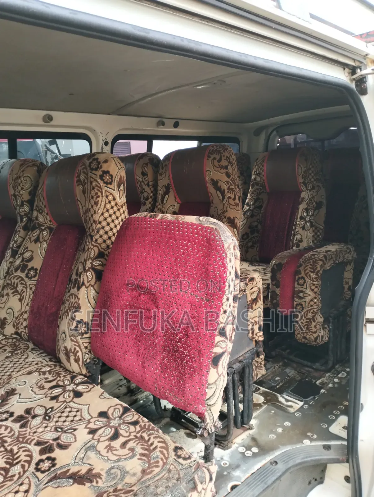 Toyota HiAce 2012 White