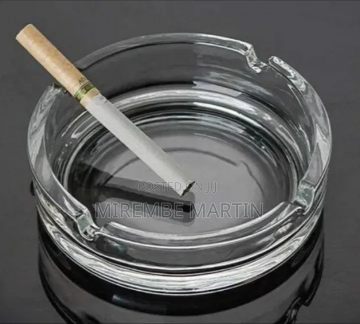 Thickened Glass Ash Tray -