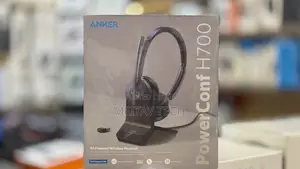 PowerConf H700 With Charging Stand