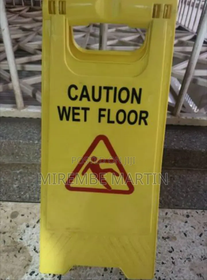 Professional Wet Floor Warning Safety Sign