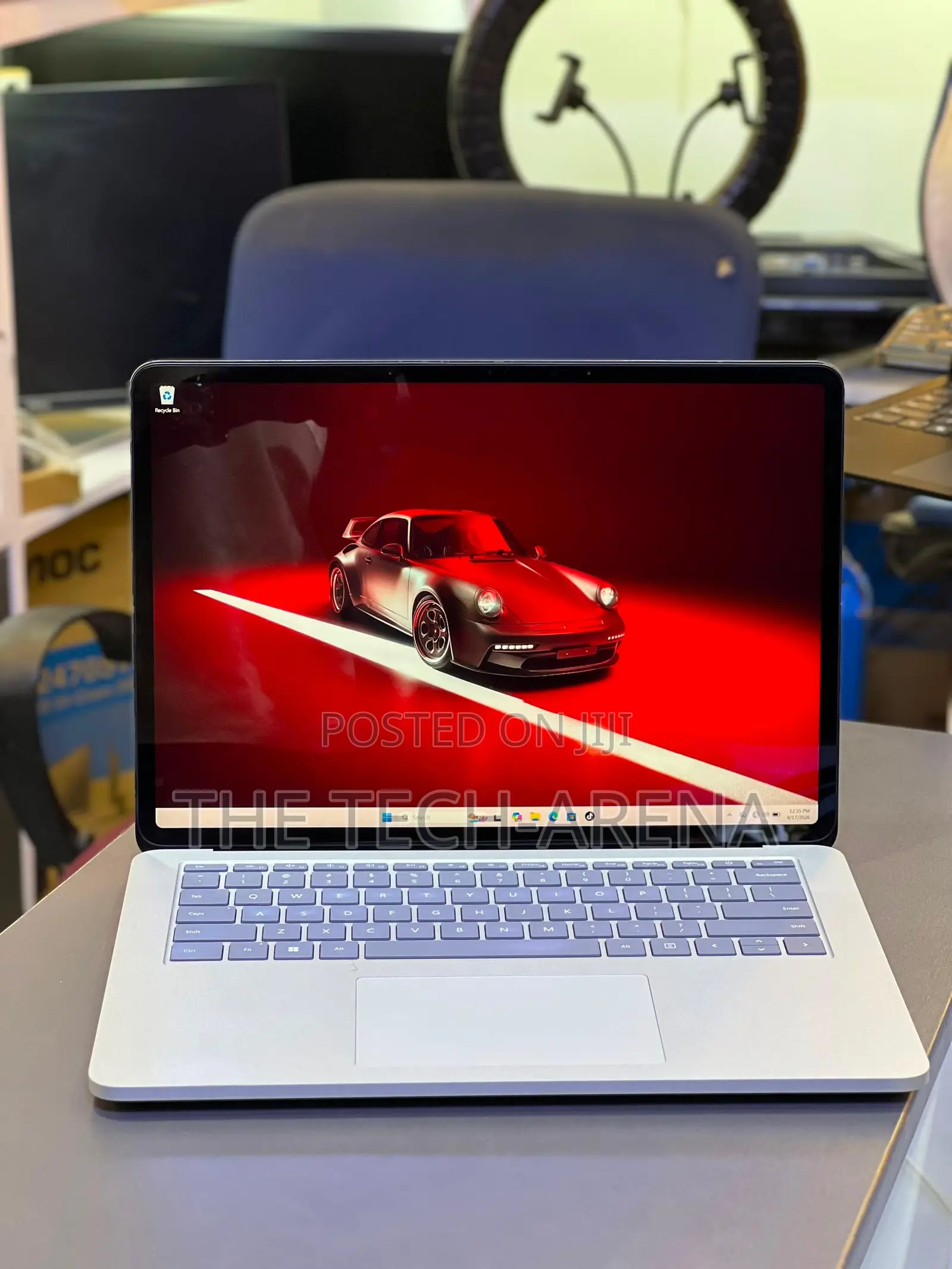 New Laptop Microsoft Surface 16GB Intel Core i7 SSD 512GB