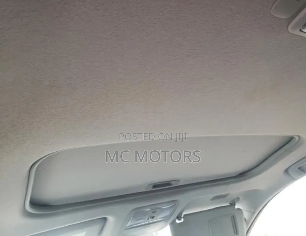 Toyota Noah 2013 Gray
