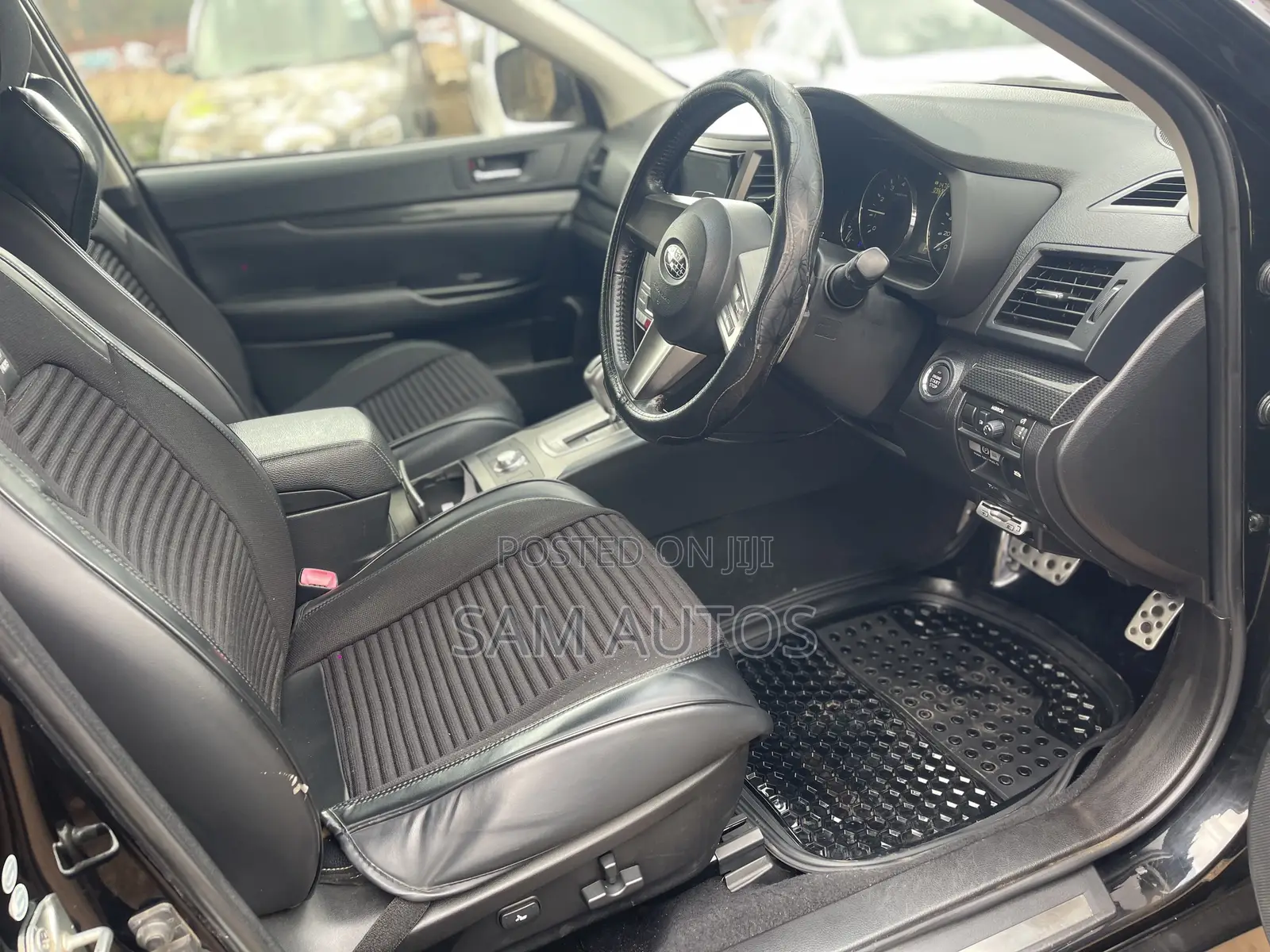 Subaru Outback 2011 Silver
