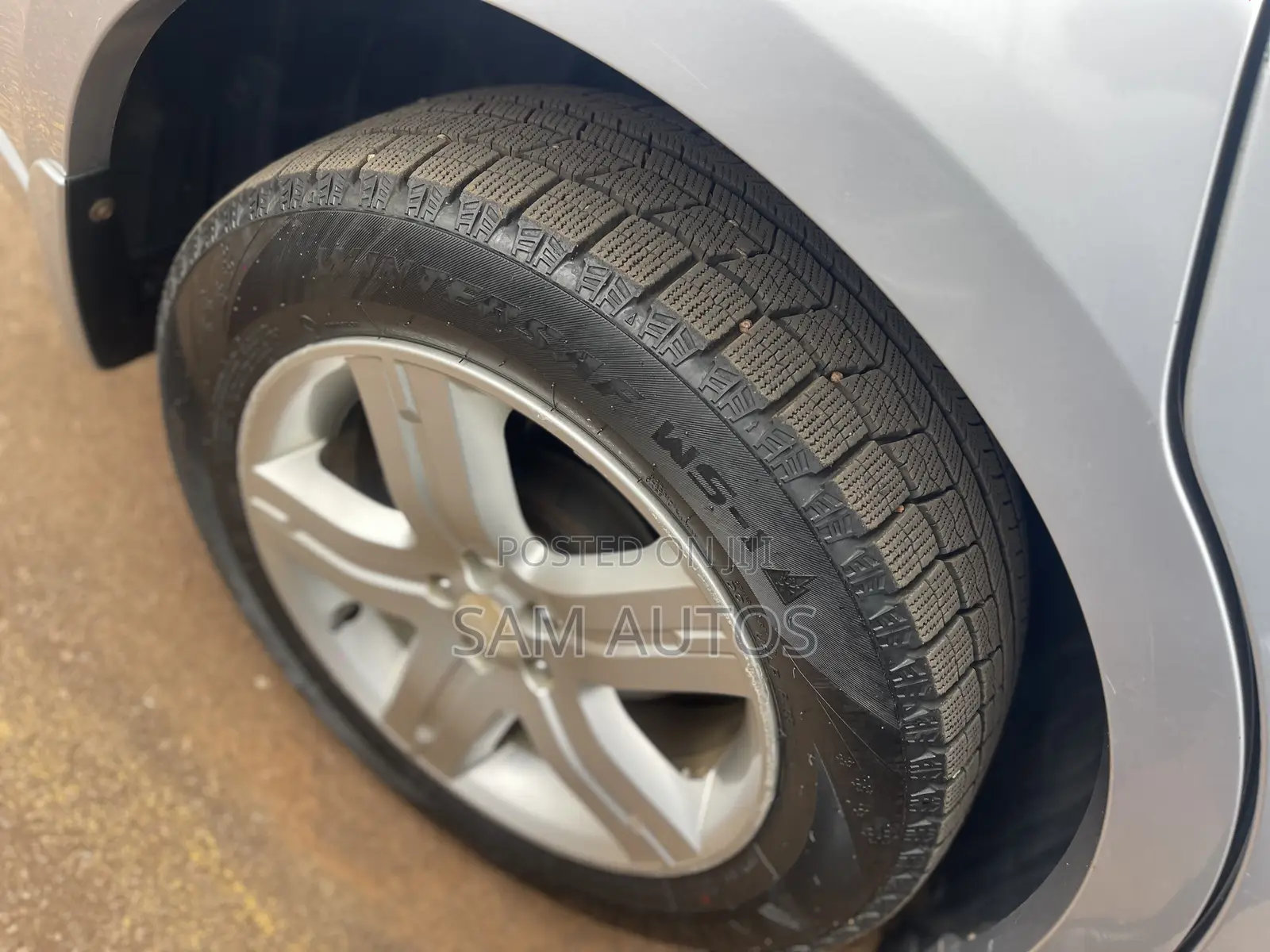Subaru Outback 2011 Silver