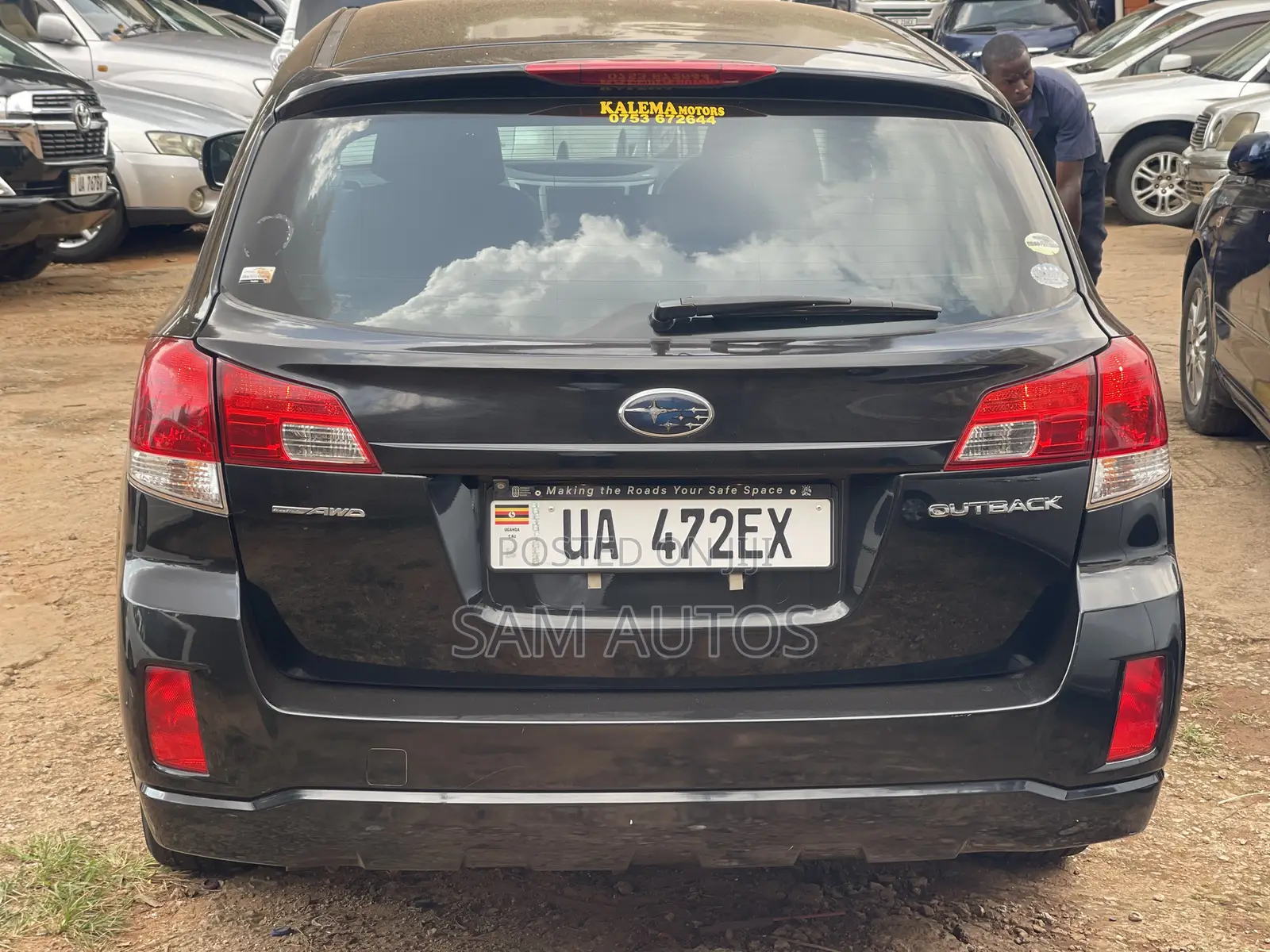Subaru Outback 2011 Black