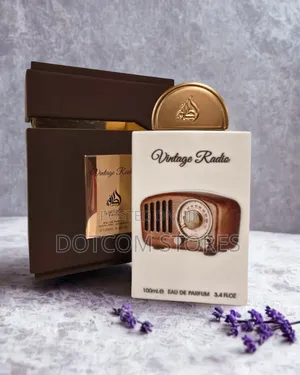 100ml Lattafa Vintage Radio Unisex Eau De Parfum Spray