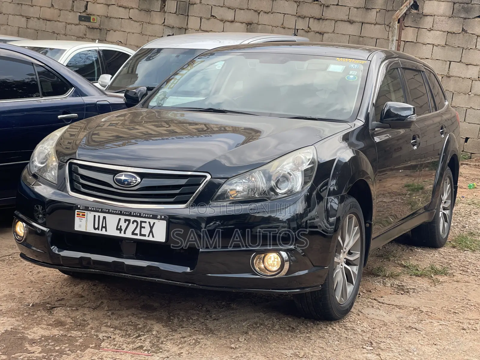 Subaru Outback 2011 Black