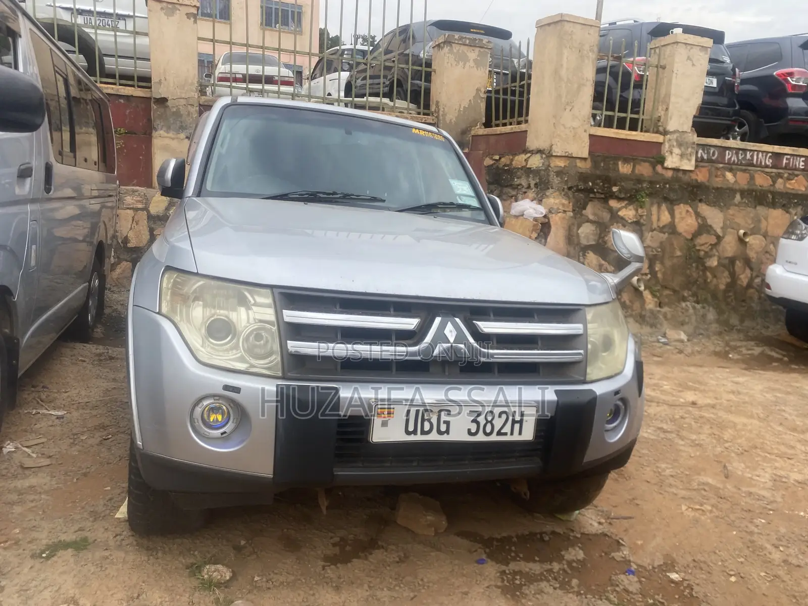 Mitsubishi Pajero 2010 White