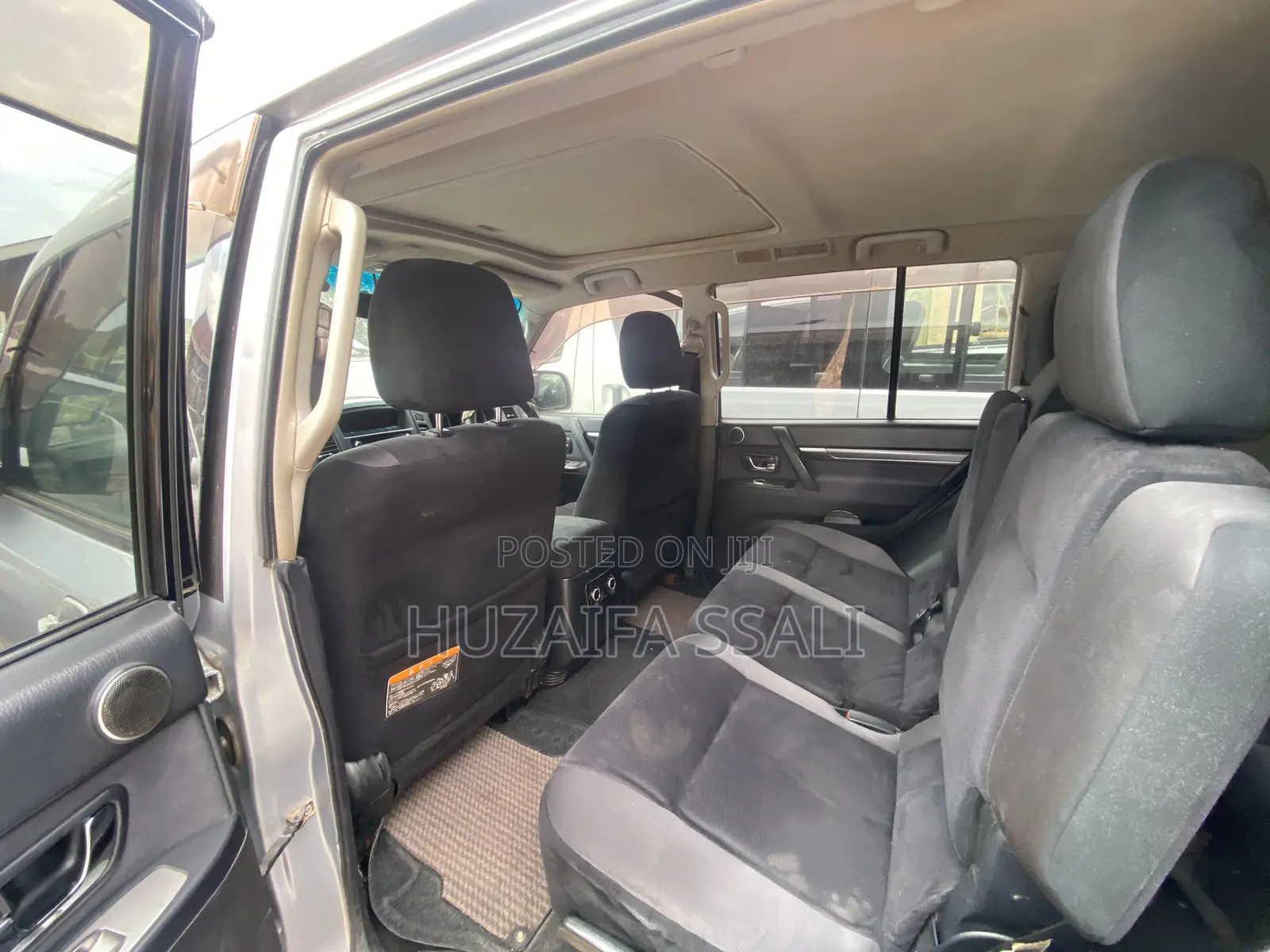 Mitsubishi Pajero 2010 White