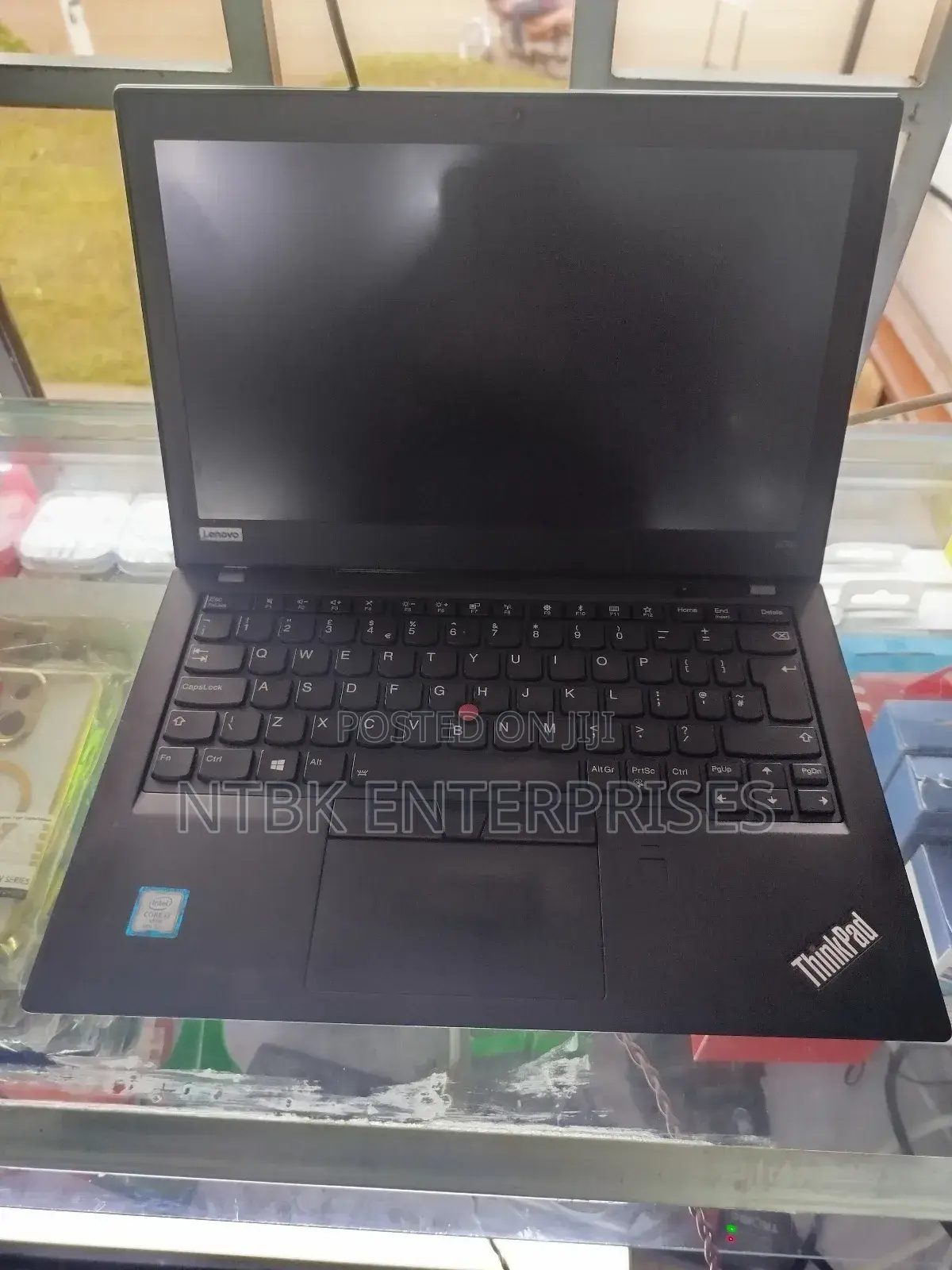 Laptop Lenovo ThinkPad X280 8GB Intel Core i7 SSD 250GB