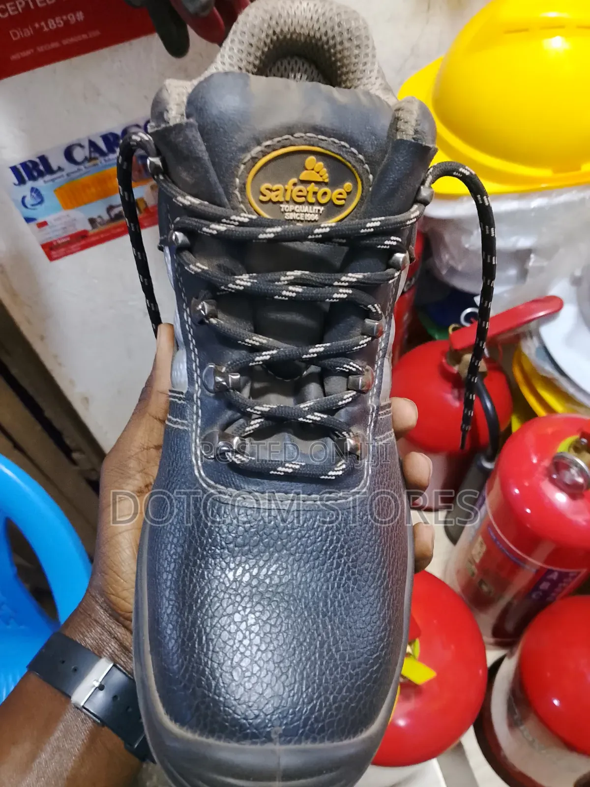 Safety Jogger Heavy Duty Construction Site Boots Safety Shoes - Black