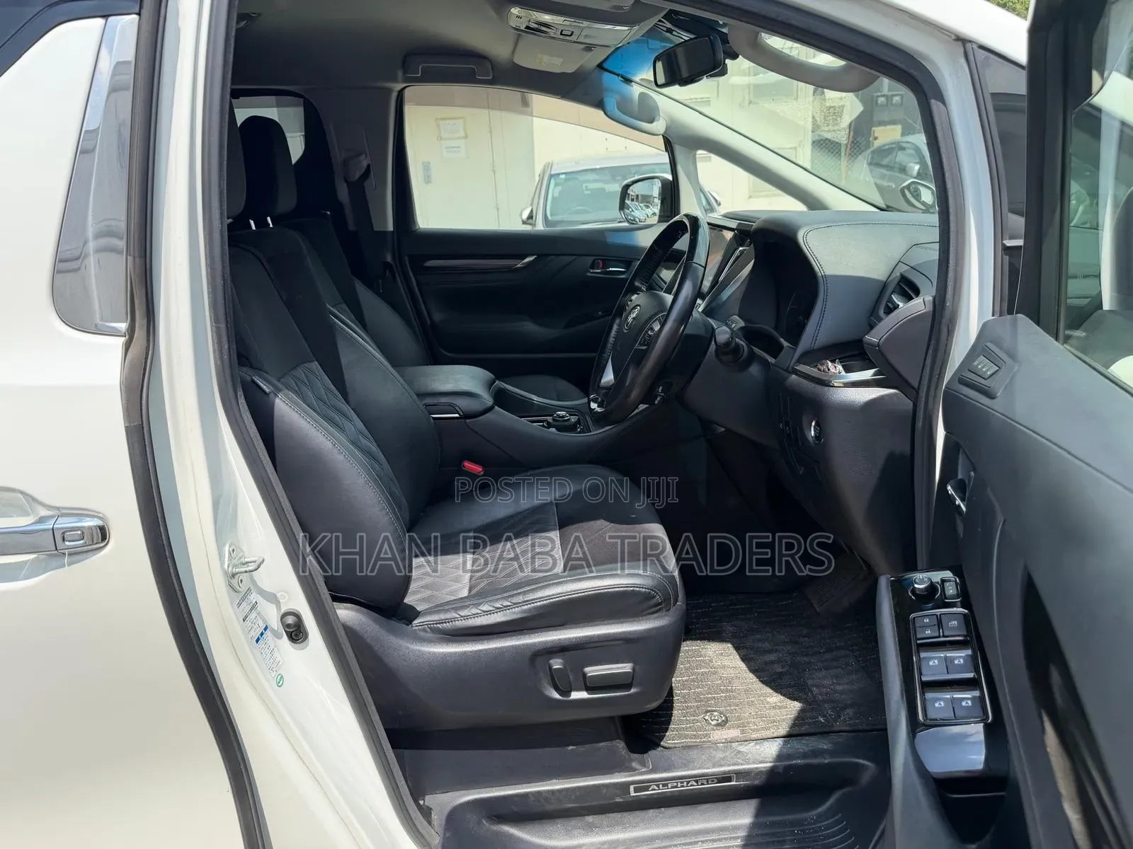 Toyota Alphard 2021 White