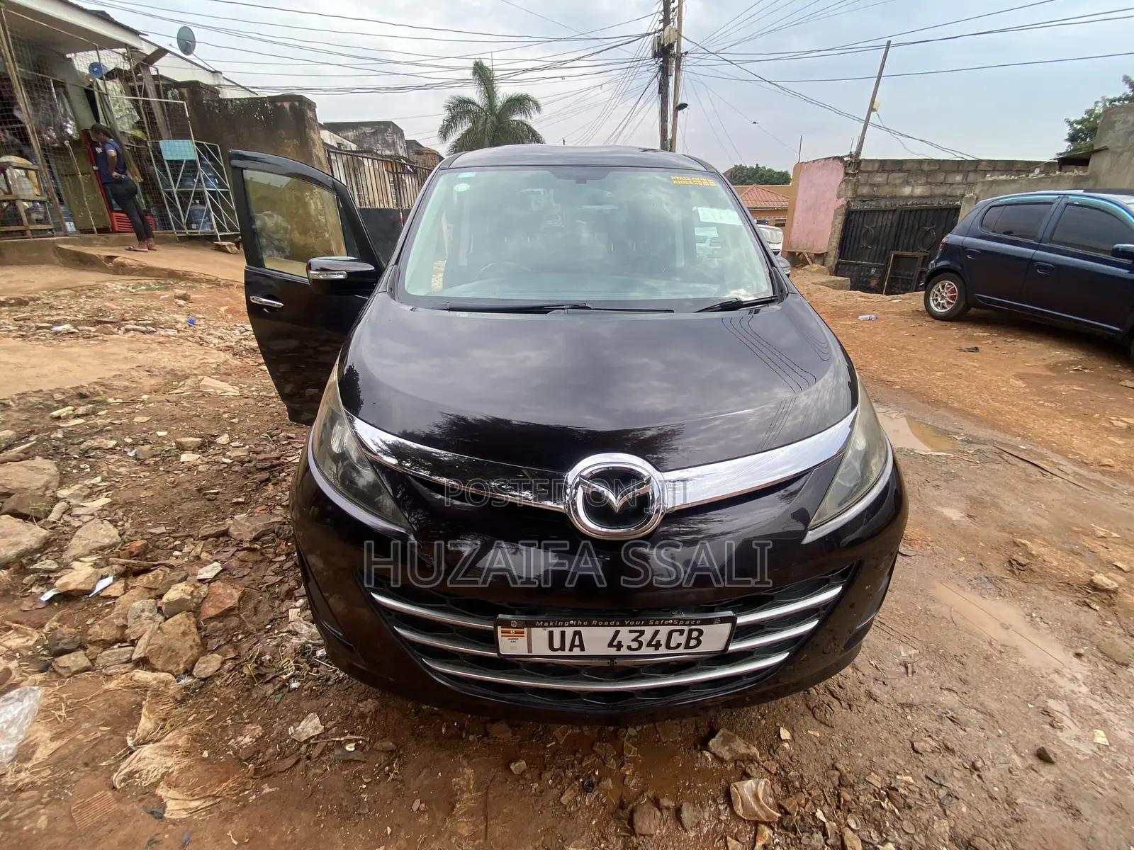 Mazda Biante 2013 Beige