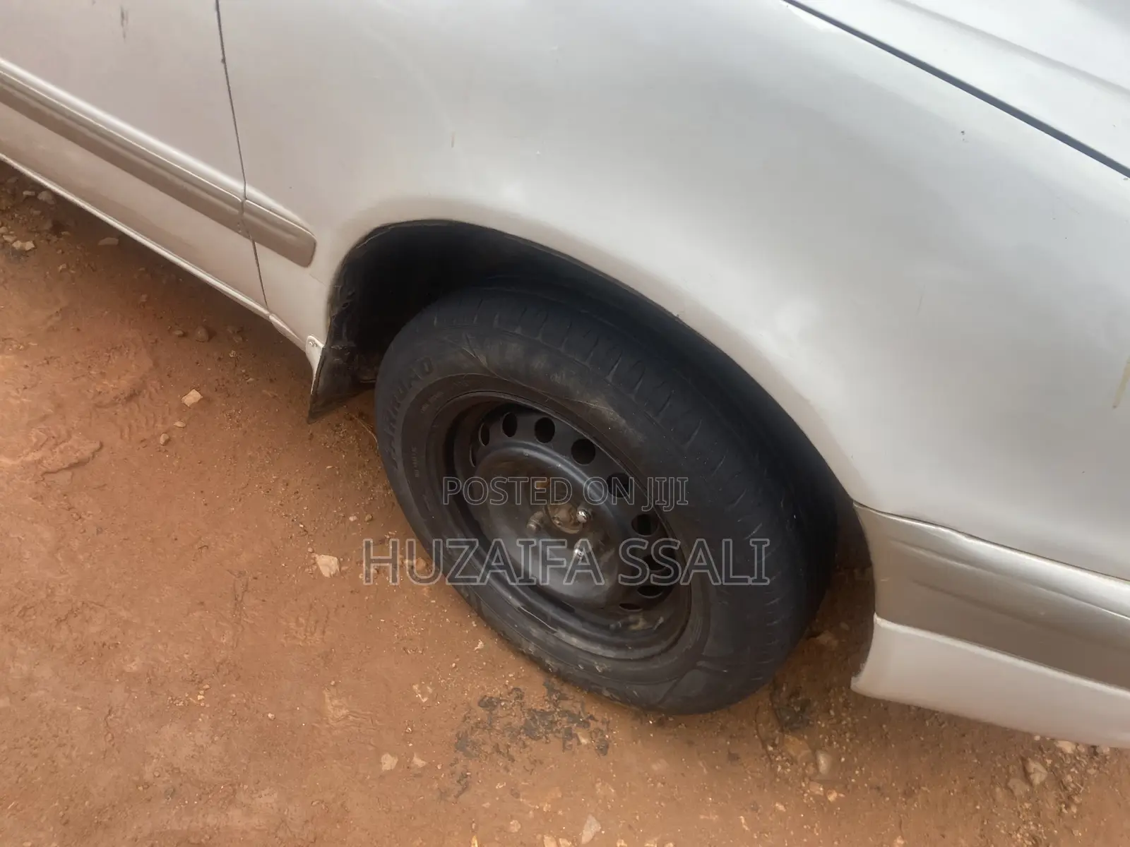 Toyota Caldina 2000 Silver
