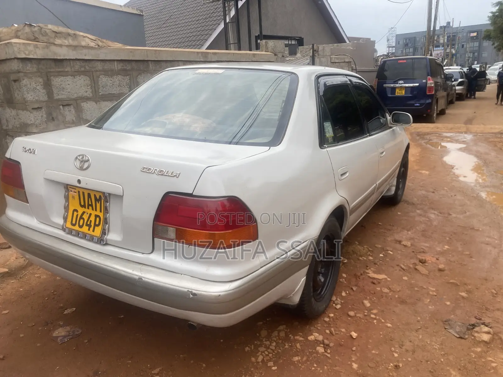 Toyota Caldina 2000 Silver
