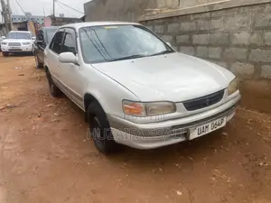 Toyota Caldina 2000 Silver