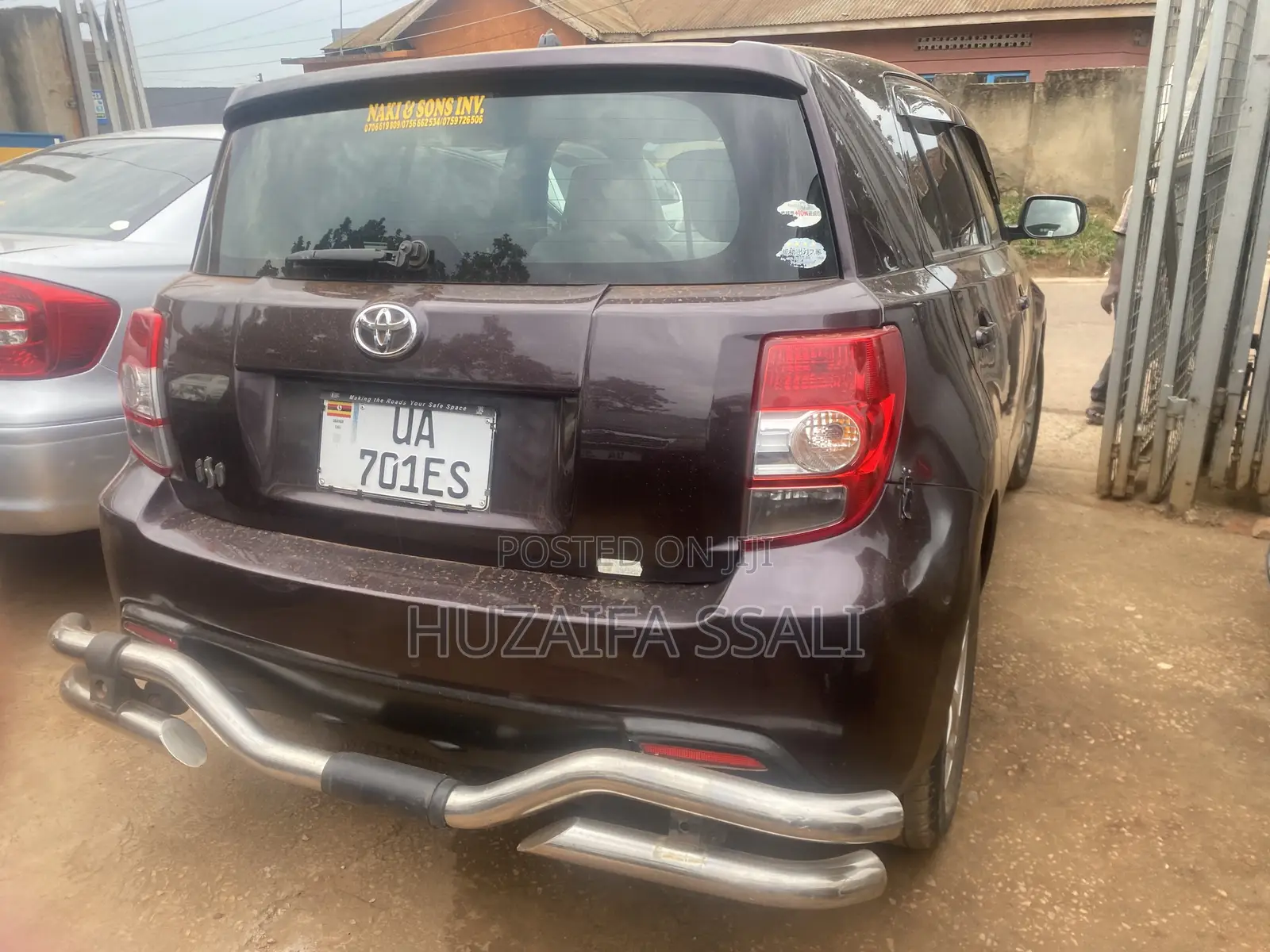 Toyota IST 2012 Maroon