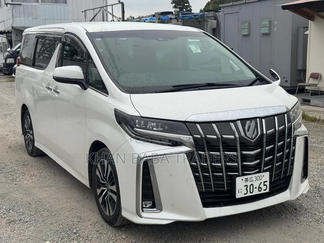Toyota Alphard 2019 White