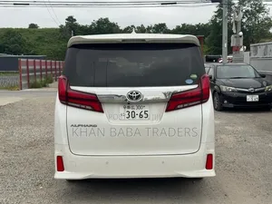 Toyota Alphard 2019 White