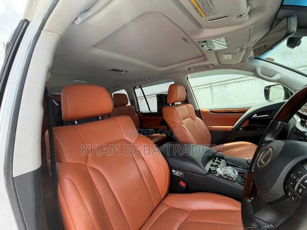 Lexus LX 2017 White