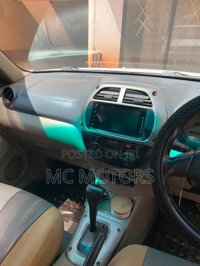 Toyota RAV4 2005 Silver