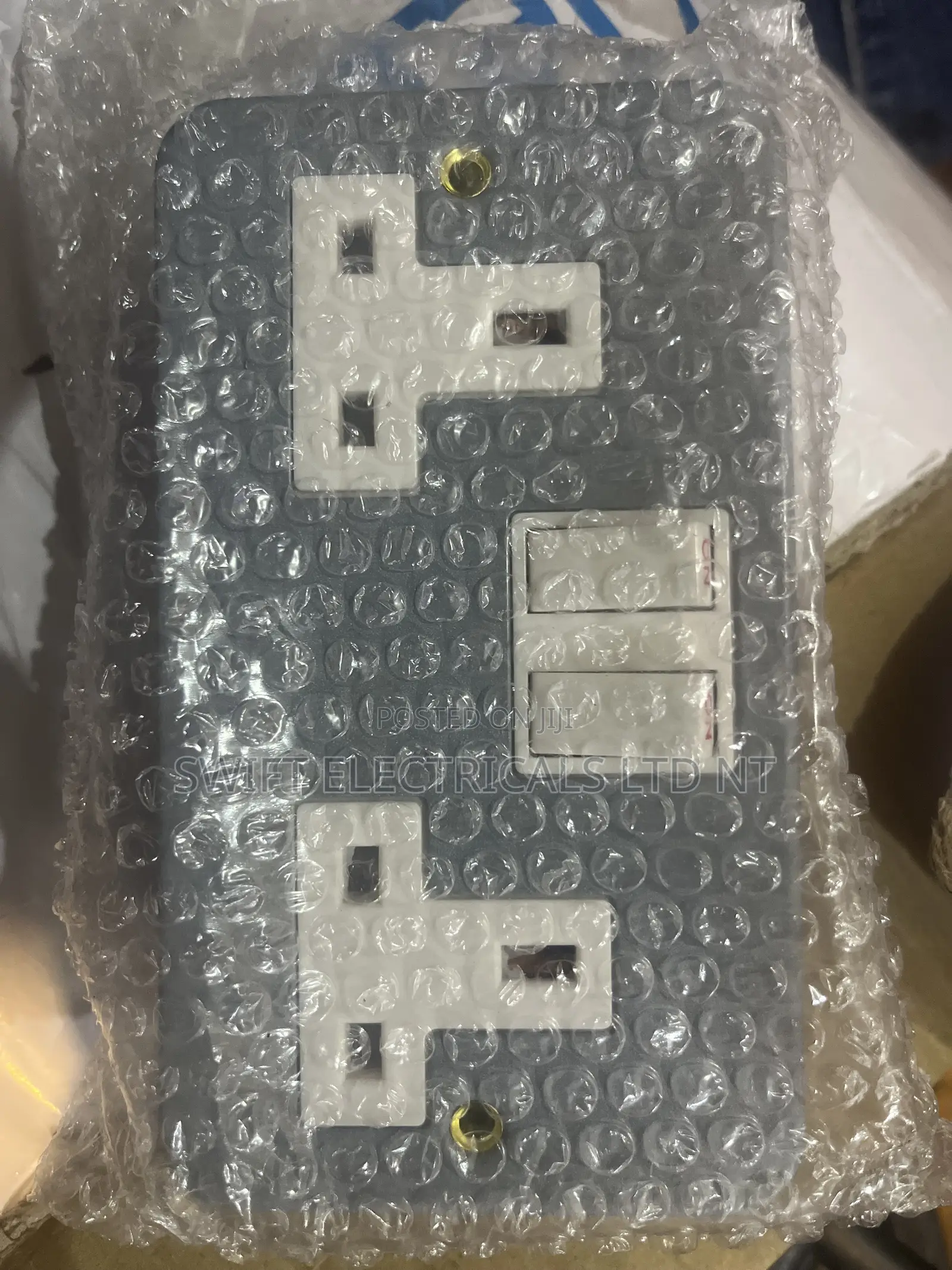 Double Sockets (Metallic)