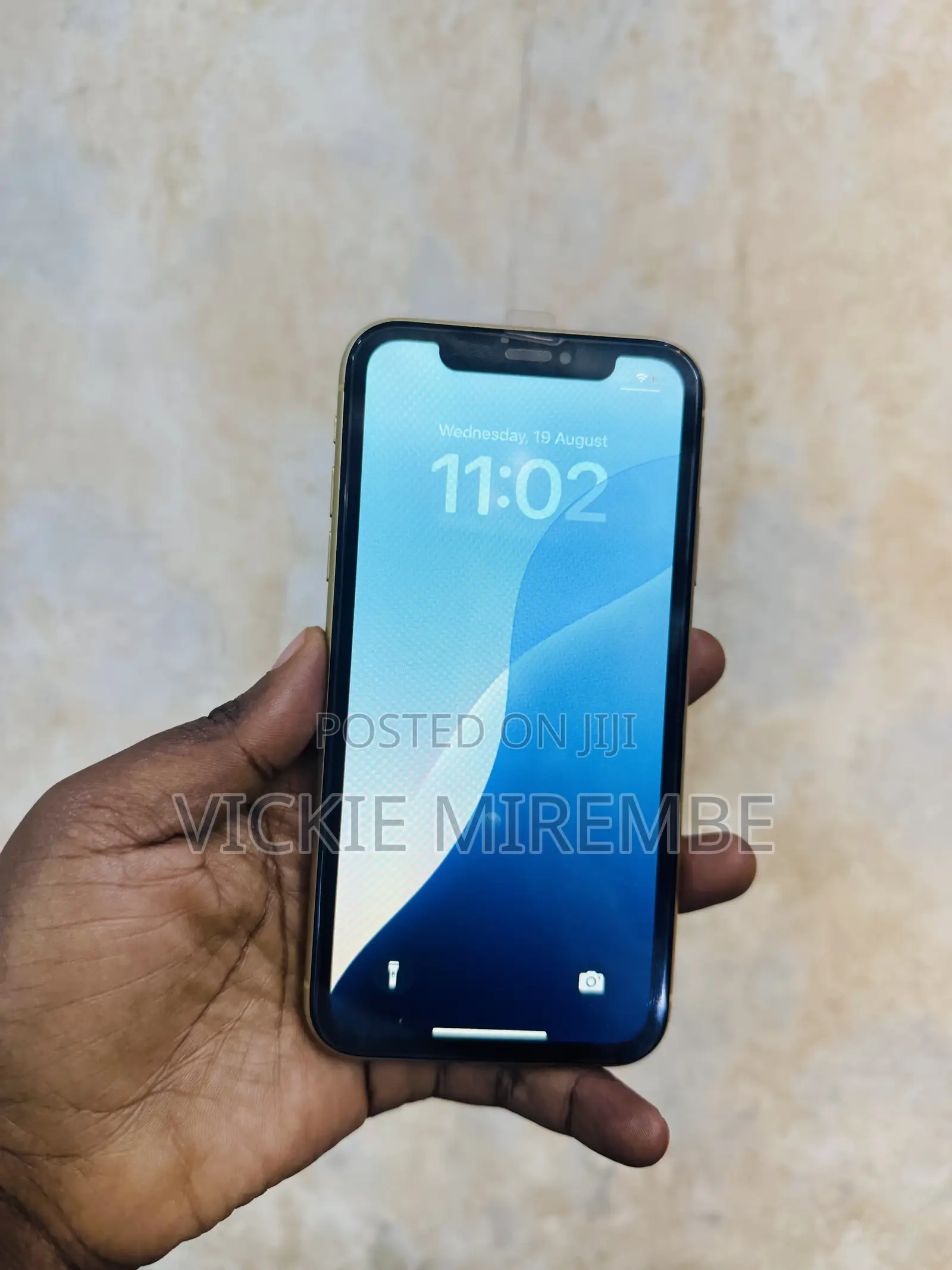 Apple iPhone XR 64 GB Yellow