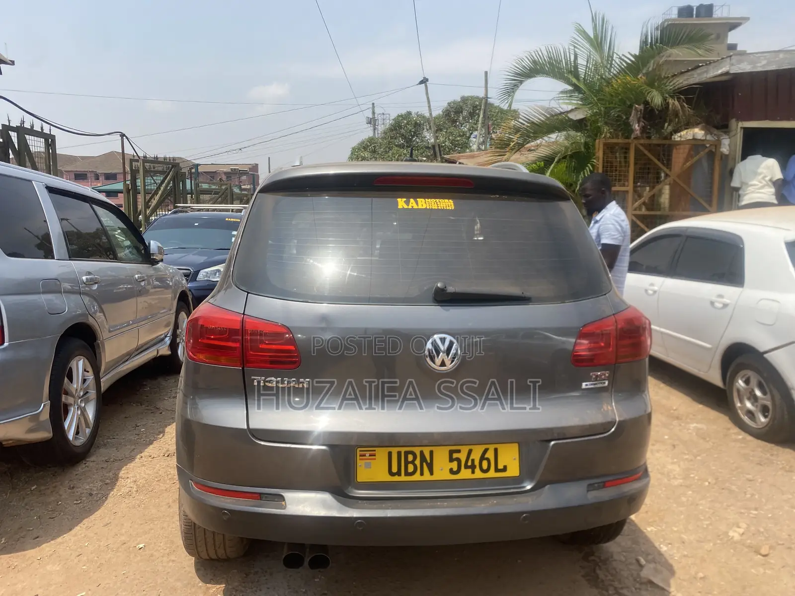 Volkswagen Tiguan 2010 Gray