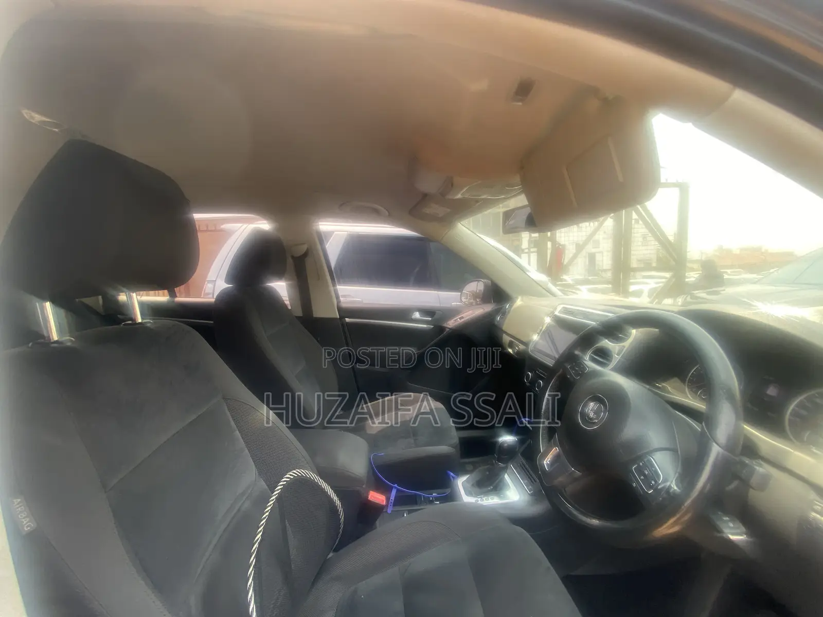 Volkswagen Tiguan 2010 Gray