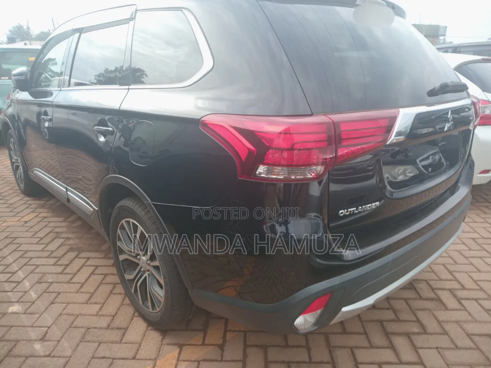 Mitsubishi Outlander 2014 Black