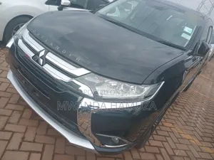 Mitsubishi Outlander 2014 Black