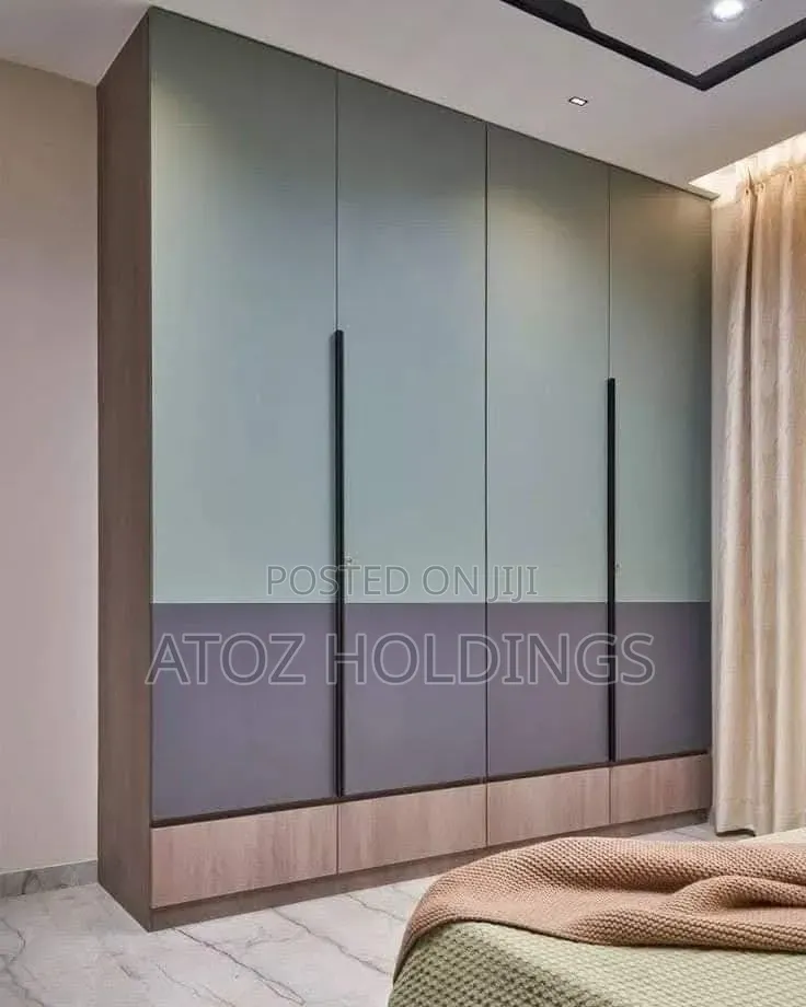 Wardrobes/Elegant Customized Wardrobes