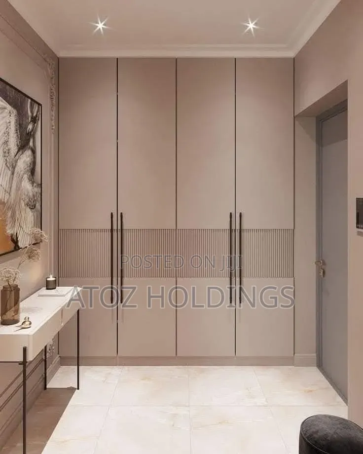 Wardrobes/Elegant Customized Wardrobes