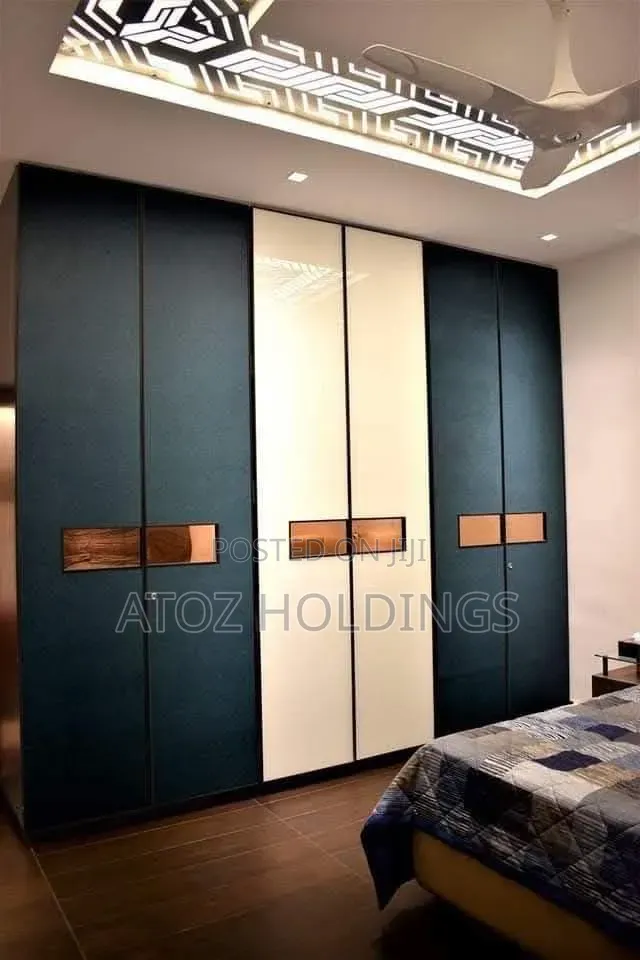 Wardrobes/Elegant Customized Wardrobes