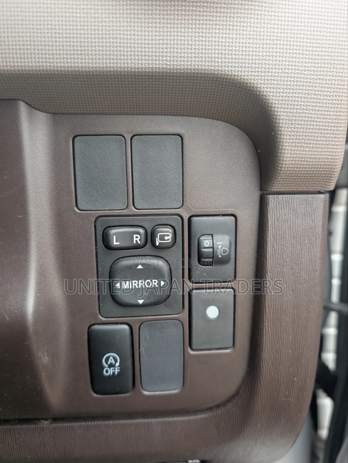 Toyota Passo 2014 Silver