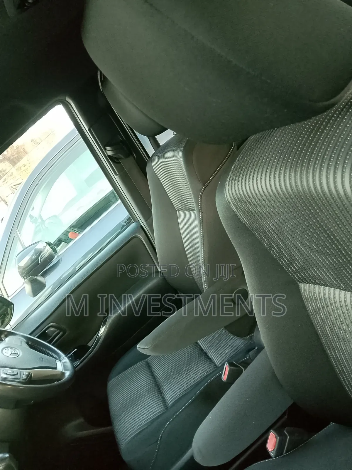 Toyota Noah 2.0 AWD (7 Seater) 2018 Silver