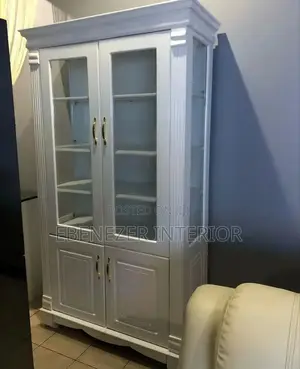 Sideboard in Grey
