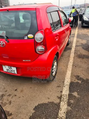 Toyota Passo 2012 Red